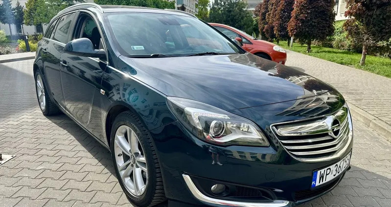 mazowieckie Opel Insignia cena 35500 przebieg: 266000, rok produkcji 2014 z Pruszków